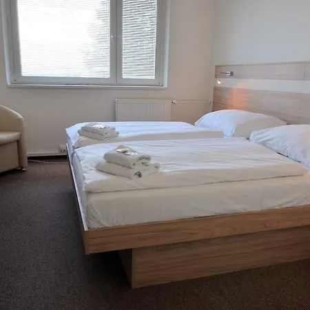 Hotel Garni Vinarska 3*