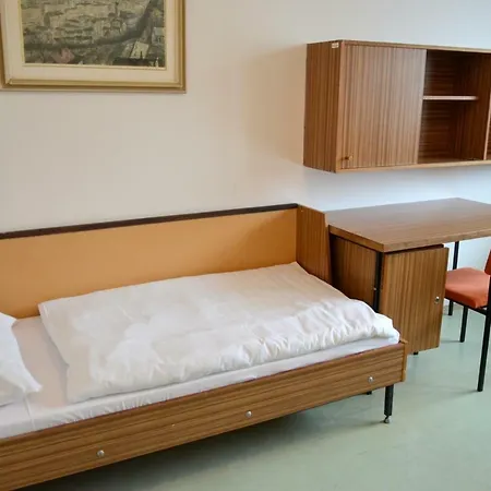 Garni Vinarska 3* Brno
